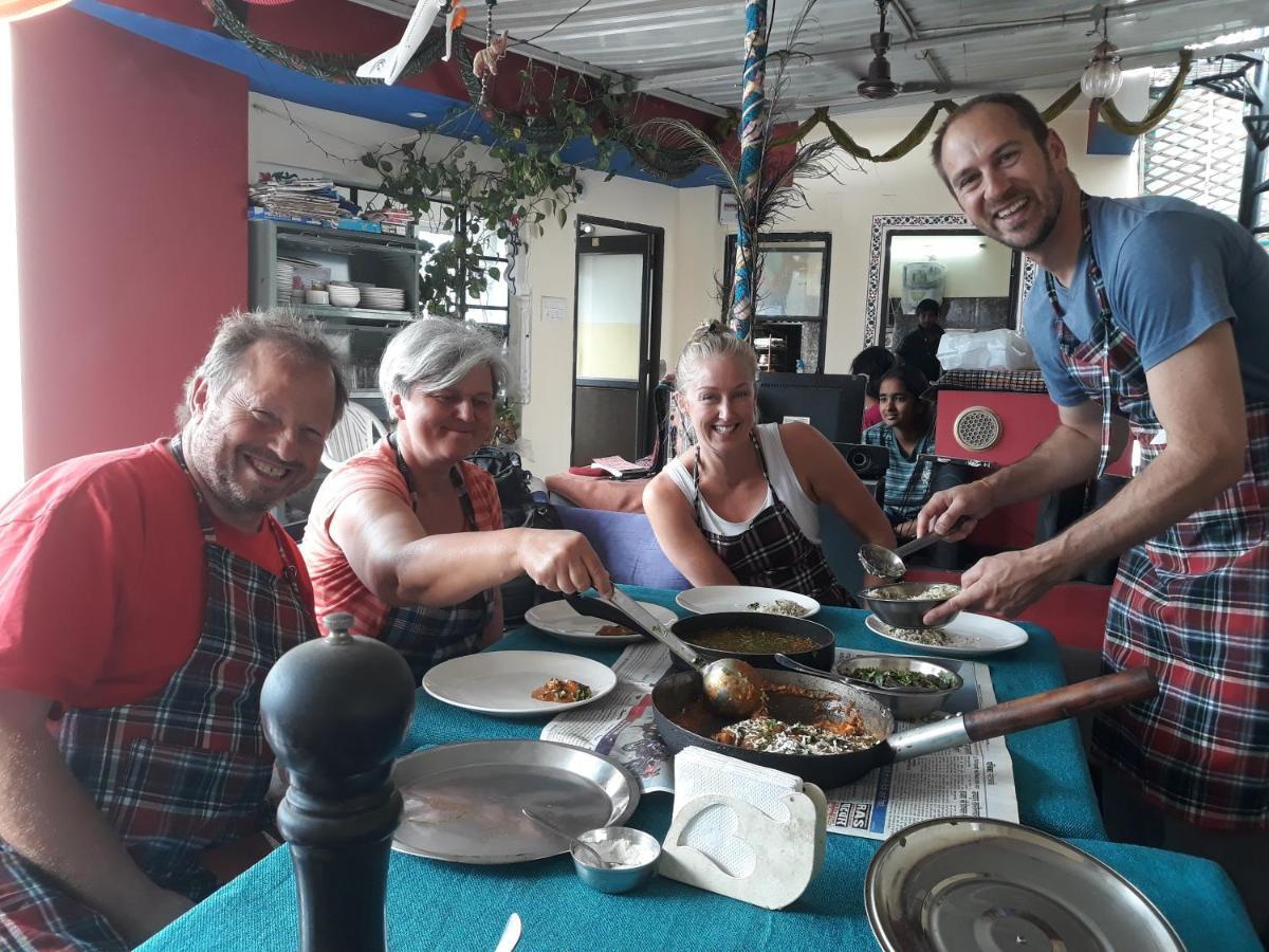 Black Pepper Home Stay Udajpur Zewnętrze zdjęcie